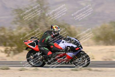 media/Dec-01-2025-Moto Forza (Mon) [[2daa91e15f]]/2-Intermediate Group/Session 3 (Turn 7 Inside Pans)/